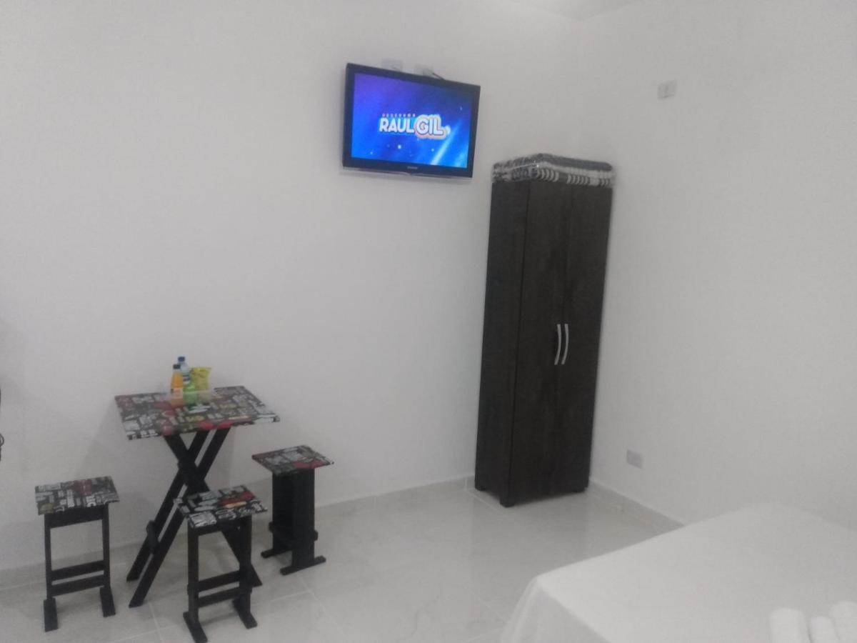 Loft05 Completo Ar Internet Garagem Prox Aparecida E Industrias Apartment Pindamonhangaba Exterior photo